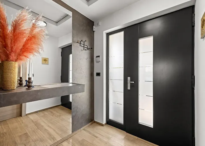 Speranza With Illuminated Pool * Πούλα